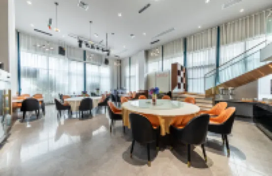 Dujiangyan Yuandong Yaju Hotel (panda valley Store)