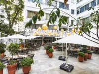 Marina Bay City Center Hotels in Tangier