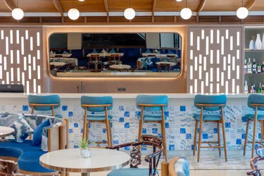 รูปภาพของคลาวด์โดเทล วอล์คกิ้ง สตรีท