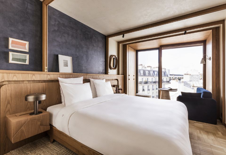 4. 라 폰다시옹..