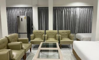 Mall Suites Hotel
