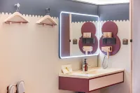 Hello Hotel (Xilinhot Victory Plaza Branch)