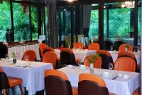 Heyin Jinxi Hot Spring Resort Homestay - breakfast