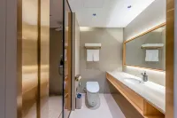 Starway Hotel (Qian'an) Các khách sạn ở Kiền An