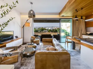 SOFIA Luxury Residence - Premium Apartments with Pool & BBQ, Rooftop Terrace, 5 Min to Sea