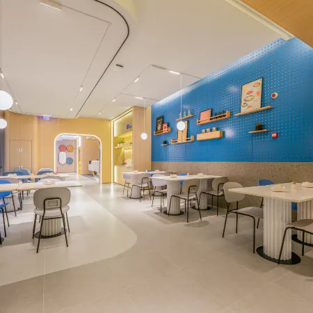 Homeinn · neo (Hechi Nandan Jinfurong Pedestrian Street)
