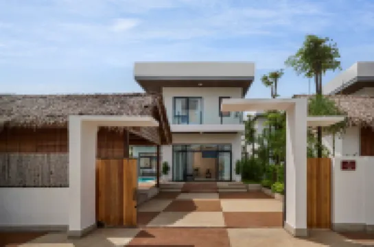 Royal Beach Resort & Residence by EHM Hotels in 