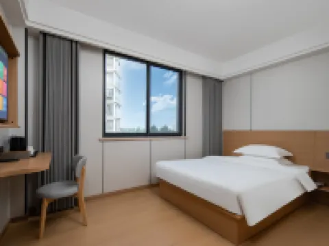 Pudding Yanxuan Hotel (Yancheng Dongtai High speed Railway Station Branch) Hotels in Dongtai