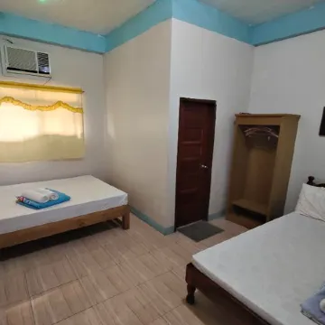 RBR Hotel and Restaurant near Hundred Islands