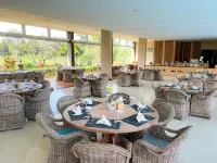 Grage Resort Sangkan - พร้อมอาหารเช้า
