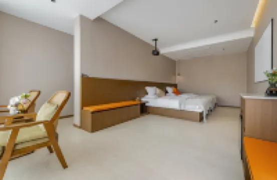 Banshan Cloud Brocade Hotel（Dali Ancient City South Gate Store）