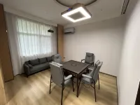 2009 Homestay - New