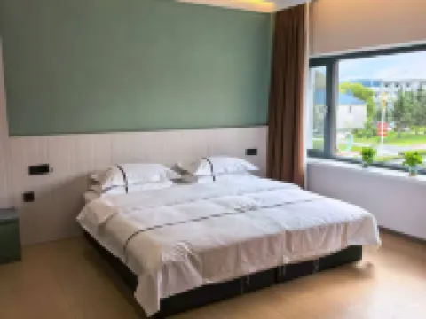 Zhenyue Hotel (Arxan Railway Station Hot Spring Scenic Area) Hotels in Arxan