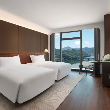 Jiande Xinghe Wyndham Grand Plaza Royale Grand Hotel