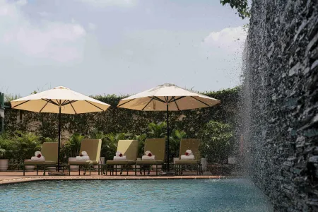 Hai Phong Harbour View Hotel