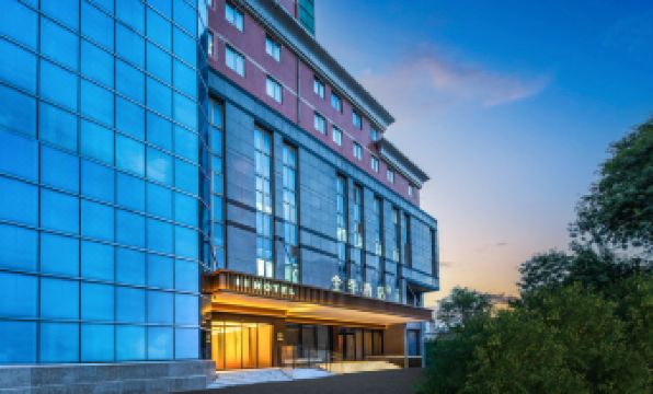 JI Hotel (Beijing Zhongguancun Haidian Huangzhuang Subway Station)