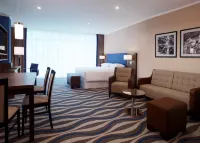 AZIMUT City Hotel Kaluga Các khách sạn ở Kaluga