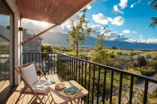 大理挽蒼田園民宿（龍龕店）