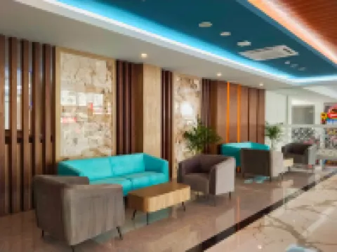Front One Luxe Hotel Solo Hotels in Jebres