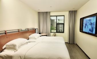 Duoyi Hotel (Pingnan Jiangbin Road)