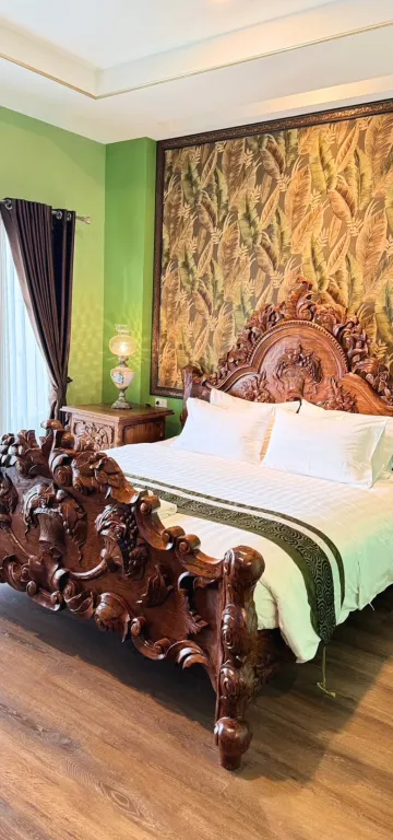 ห้องดีลักซ์ เตียงใหญ่ 1 เตียง