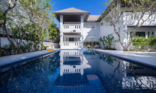 Phuket Leisure Time Hotel