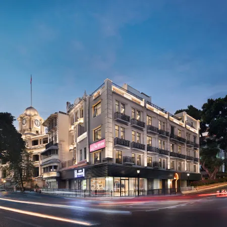 BYOU APARTMENT (Guangzhou Shamian Cultural Park Subway Staion)