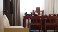 TUKE LIGHT HOTEL (Datong Hunyuan Ancient City Hengshan South Road) - Parkplatz
