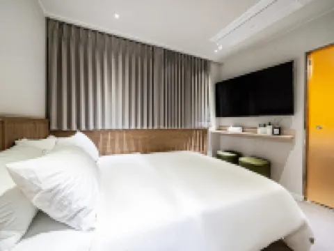 Sinchon APL Hotel โรงแรมในโซล