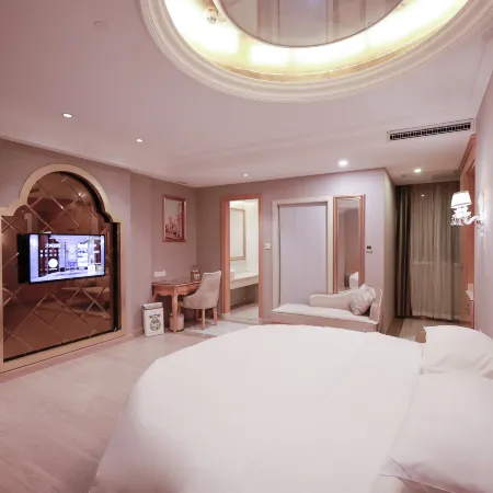 Lakeside Hotel (Sihui Dawang Park)