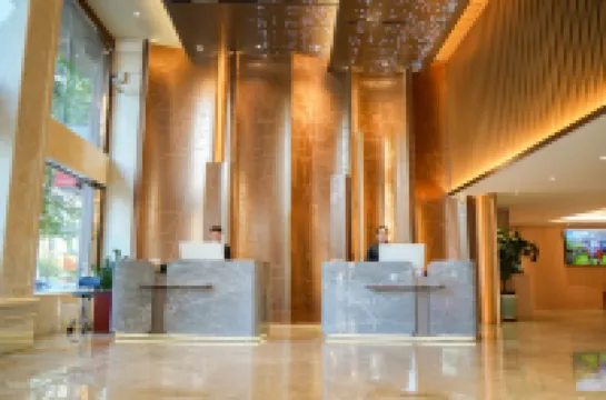 Rezen Select Hotel(Longchuan New City,Heyuan)