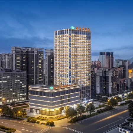 Vienna Hotel RT-Mart Store in Anshun Ancient City Historical and Cultural Block
