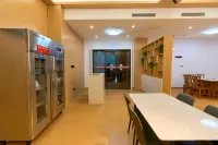 Yilong International Hotel (Xincai Moon Bay Park) - فطور