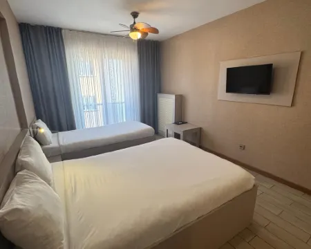 HOTEL CINAS โรงแรมในเอสกิเซเฮียร์