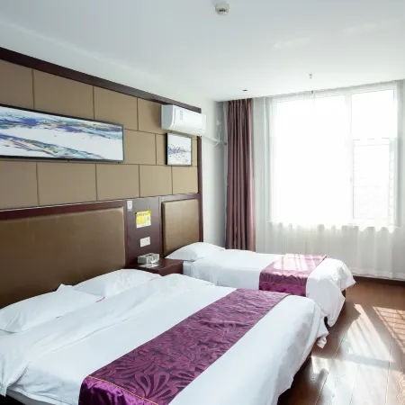 Platinum Holiday Hotel