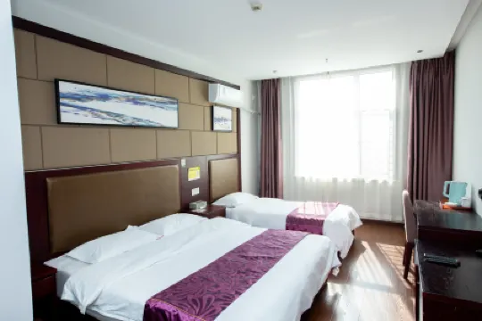 Platinum Holiday Hotel