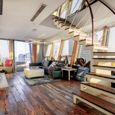 Shanghai Left and Right Getiao Apartment Hotels near Waibaidu Bridge