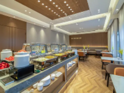 J oy· Light Hotel Hotels in Genhe