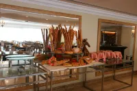 Sheraton Khalidiya Hotel - Bữa sáng
