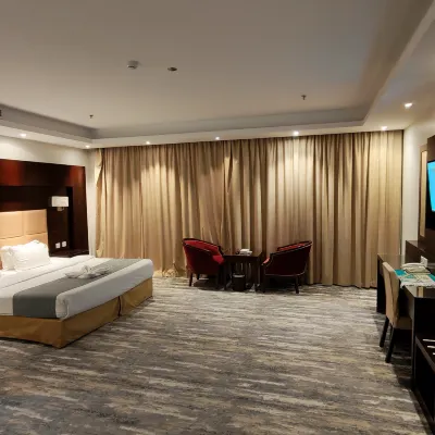 Arjan Al Mutamayezah Serviced Apartments 納西夫故居附近的飯店
