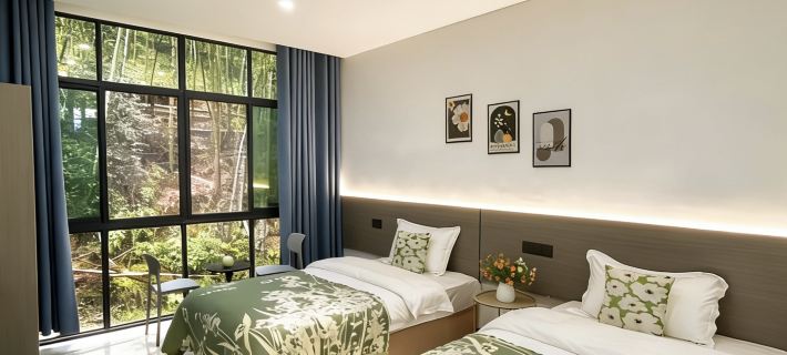 Bamboo Language Pavilion Hot Spring Guesthouse - Mingyue Ancient Romance Branch Hotels in Yichun