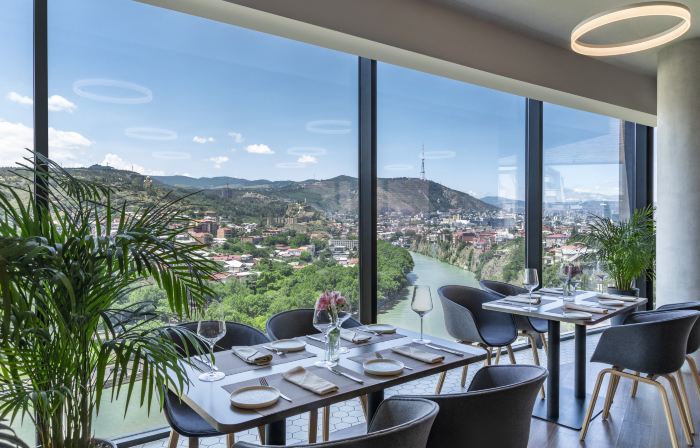 Golden Tulip Design Tbilisi