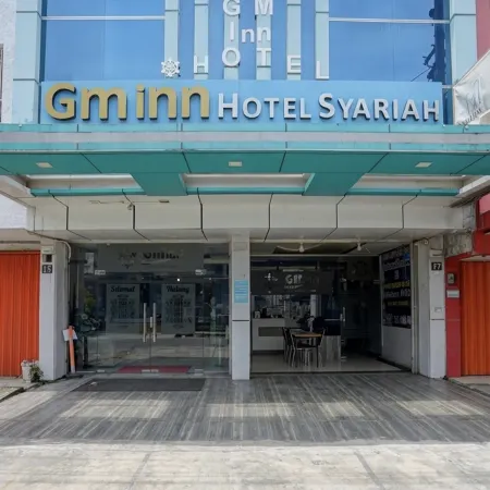 Townhouse Oak near Tugu Simpang Lima formerly GM Inn Hotel