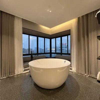 Ximan Hotel Отели рядом с достопримечательностью «Вокзал Наньнин»