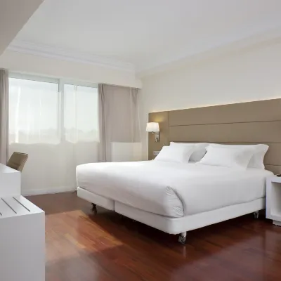 NH Pamplona Iruna Park Hotels near Pamplona railway station
