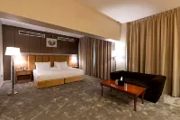 Luxe Grand Hotel