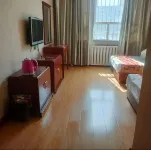 Golden Leaf Hotel