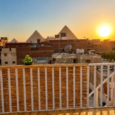 The 5 Inn Pyramids Rooftop View Hotels near Giza