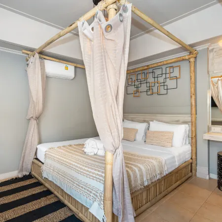 The Taksim Bangla Beach Hotel
