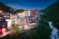 Chayu Panda Hotel (Siguniang Mountain Changping Valley) - balkon